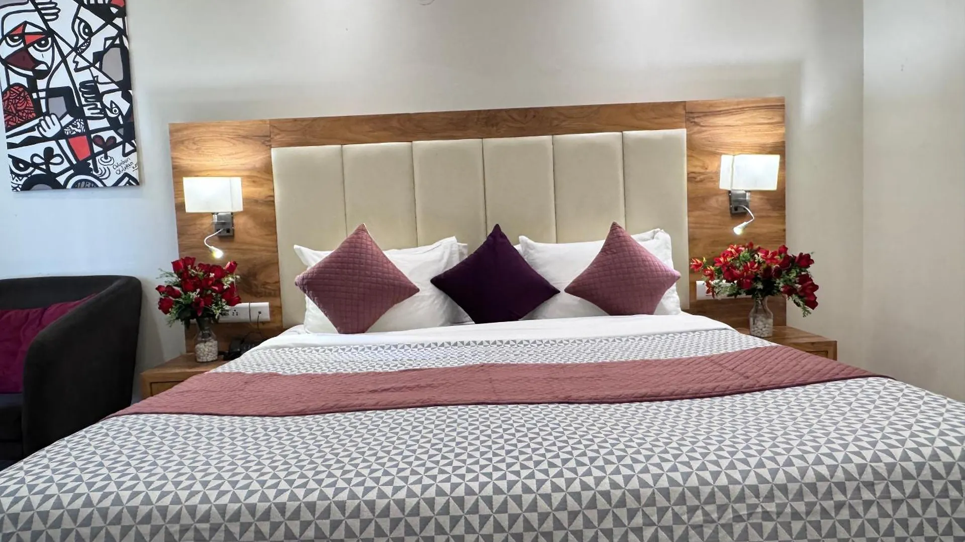 Hotel Golf View Suites-Golf Course Road Gurgaon India