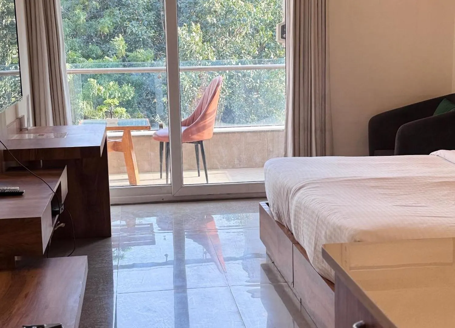 Hotel Golf View Suites-Golf Course Road Gurgaon 3*,  India