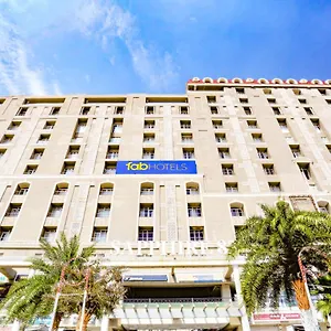 3* Hotel Fabhotel Sapphire 83